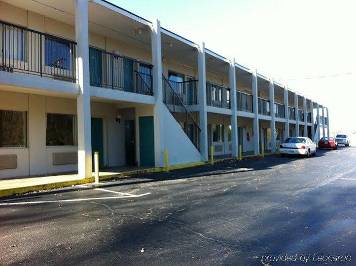 Red Carpet Inn & Suites - Danville Exterior foto