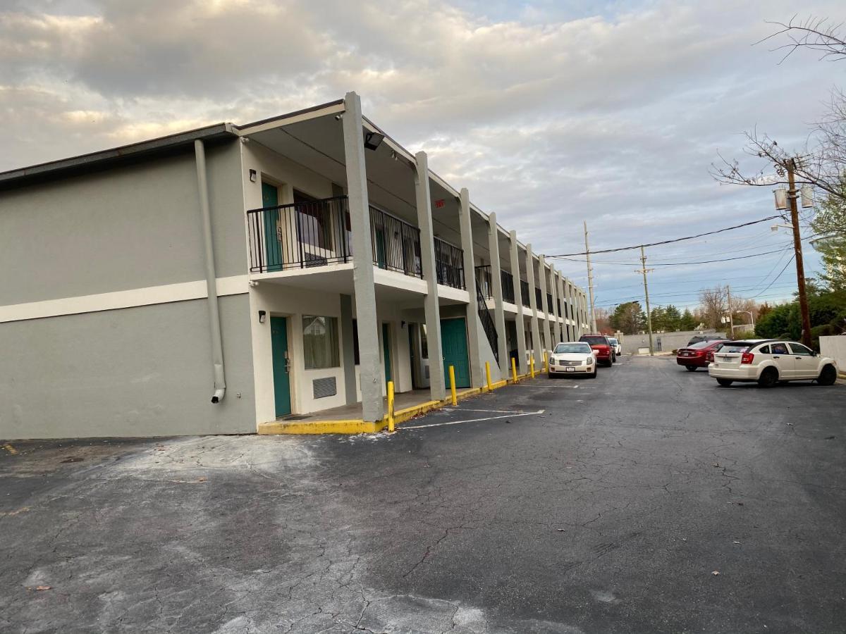 Red Carpet Inn & Suites - Danville Exterior foto